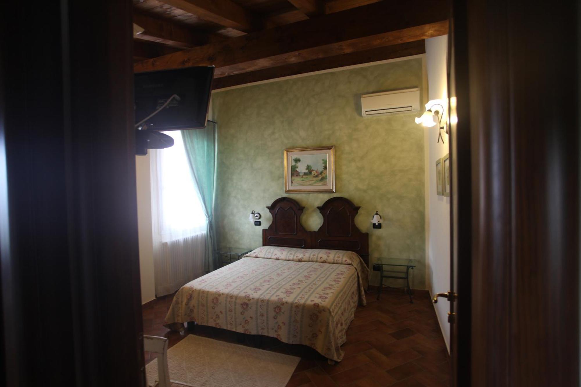 Casa San Marco Villa Castelnuovo del Garda Room photo